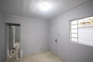 Image 8 - 897479