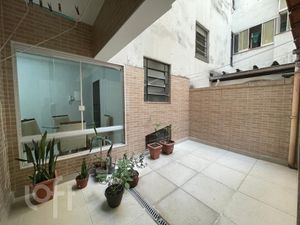 Image 13 - 897482