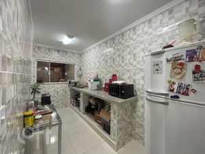 Image 2 - 897482