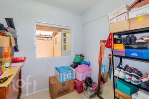 Image 3 - 897482