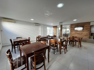 Image 31 - 897487