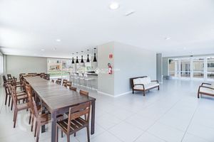 Image 10 - 897488