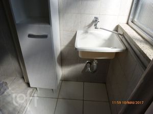 Image 11 - 897494