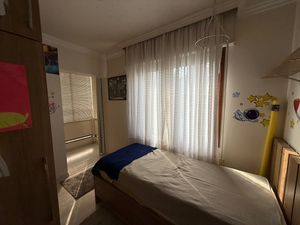 Image 15 - 897530