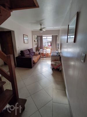 Image 3 - 897536
