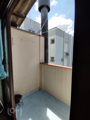 Image 22 - 897536
