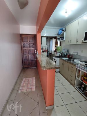 Image 11 - 897536