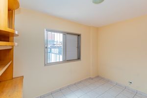 Image 8 - 897548