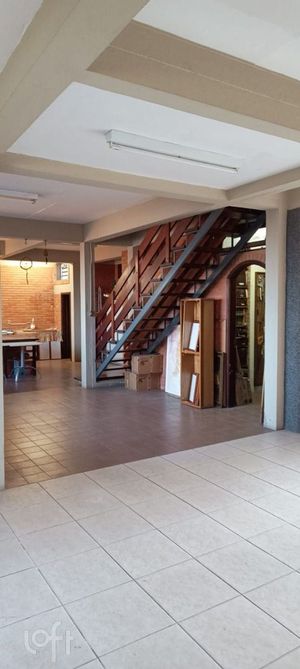 Image 31 - 897550