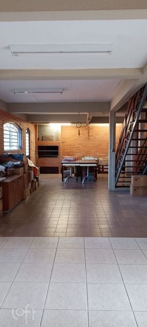 Image 34 - 897550