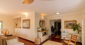 Image 4 - 897591