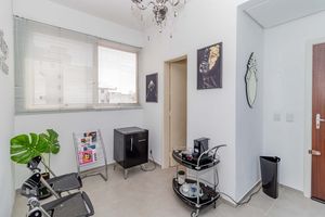 Image 7 - 897596