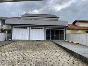Image 1 - 897602