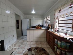 Image 10 - 897613