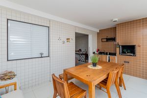 Image 2 - 897614