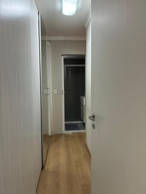 Image 8 - 897614
