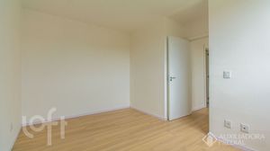 Image 3 - 897621