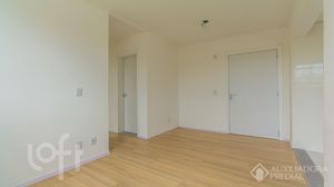 Image 11 - 897621