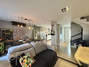 Image 17 - 897624