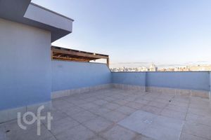 Image 21 - 897628