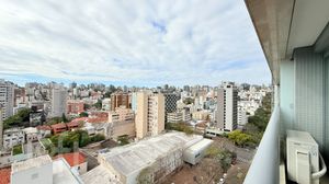 Image 3 - 897636