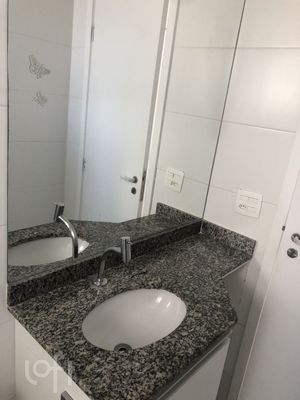 Image 8 - 897639