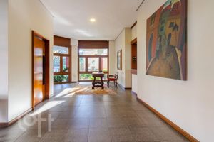 Image 46 - 897650