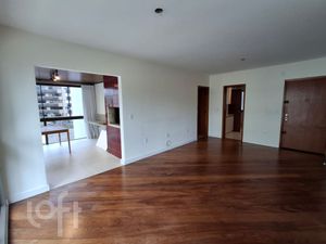 Image 3 - 897650
