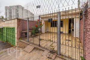 Image 32 - 897651