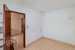 Image 17 - 897651
