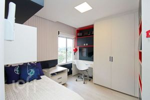 Image 21 - 897656
