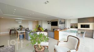 Image 3 - 897656