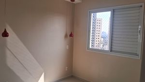 Image 8 - 897657