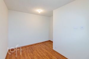 Image 11 - 897659