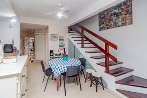 Image 7 - 897660