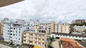 Image 12 - 897664