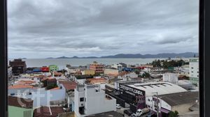 Image 12 - 897668