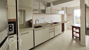 Image 4 - 897668