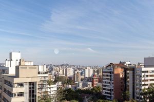 Image 2 - 897669