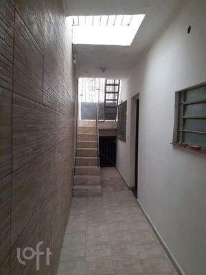 Image 8 - 897672