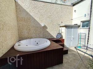 Image 9 - 897673