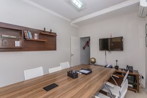 Image 3 - 897677