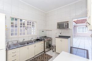 Image 16 - 897677