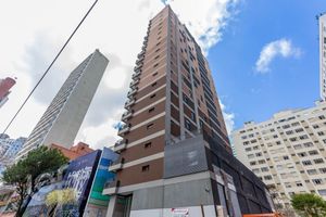 Image 30 - 897679