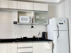 Image 4 - 897685