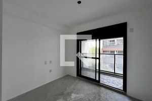 Image 3 - 897713