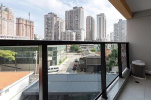 Image 16 - 897759
