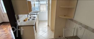 Image 7 - 897768