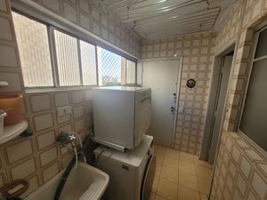 Image 9 - 897777