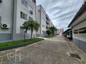 Image 15 - 897780